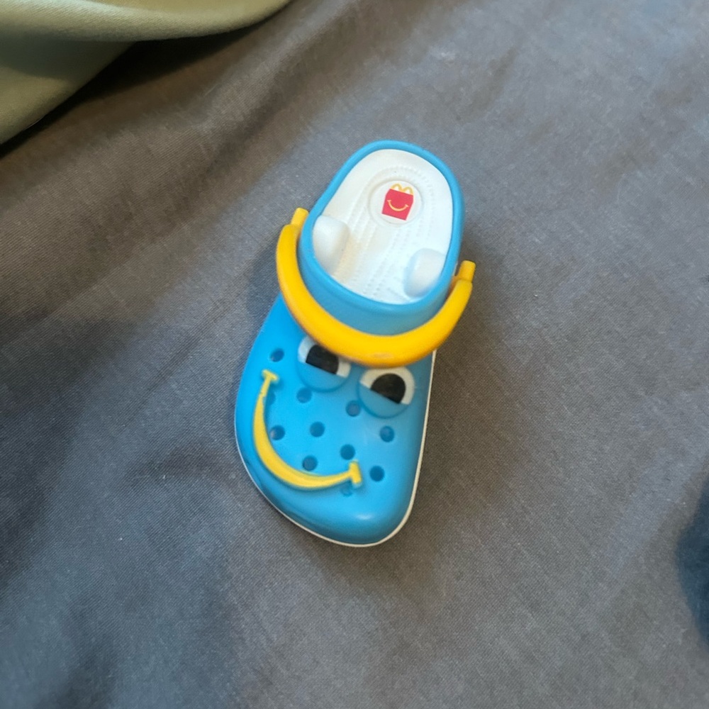 Blue and yellow Crocs McDonalds toy/keychain